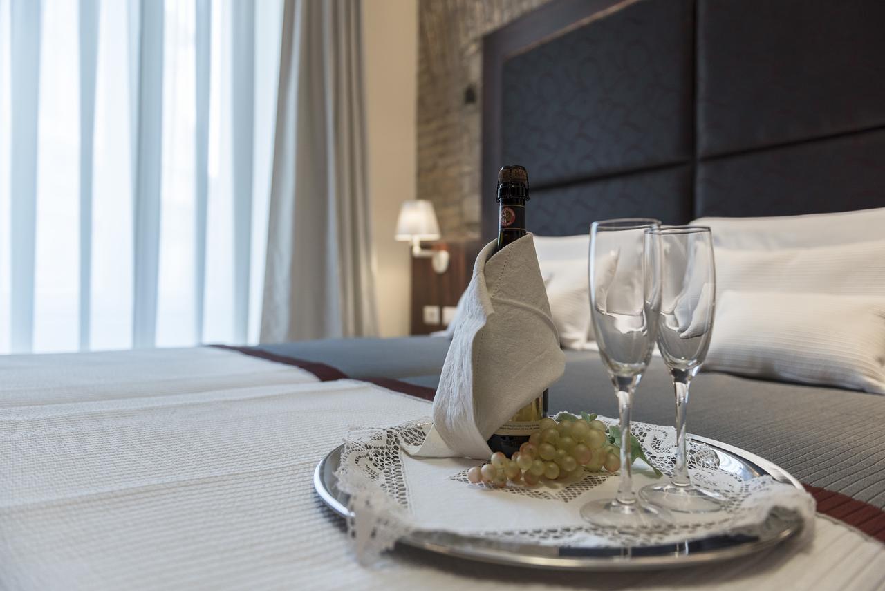 Navona Luxury Guesthouse ローマ エクステリア 写真