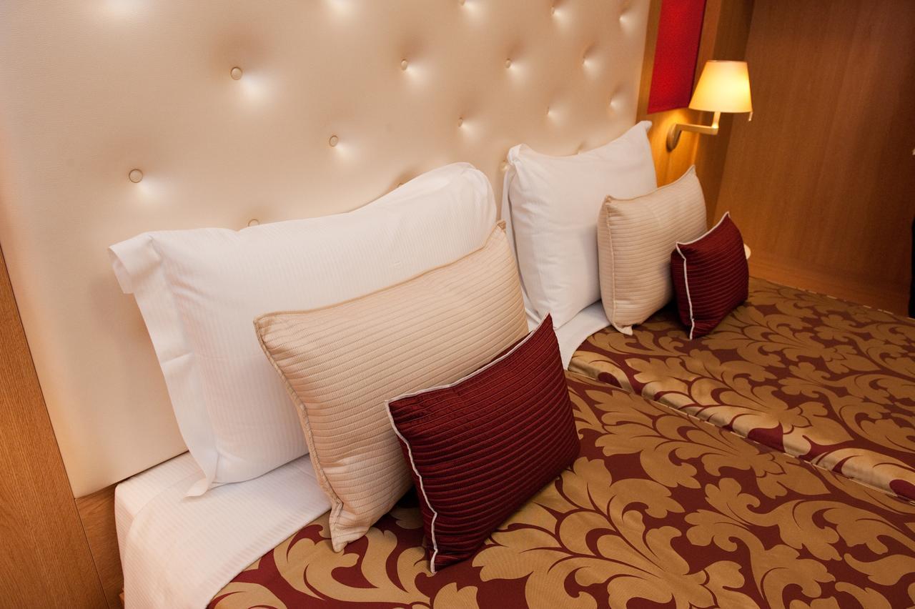 Navona Luxury Guesthouse ローマ エクステリア 写真